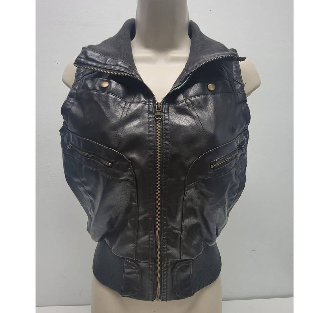 Women's Vest Paper Tee Size M - Faux Leather _ Brown